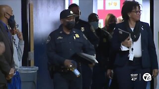 Detroit Police hold public command meeting