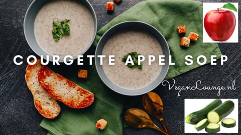 Courgette appel 🍏 soep maken en pureren. Lekker 😋 dippen met huisgemaakte Indiase naanbrood.