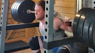 165 Kgs x 3 Squat