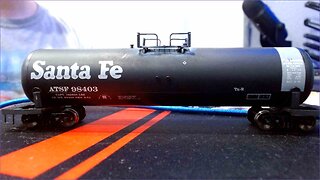 Santa Fe RoundHouse Tank Car Kit Part 1