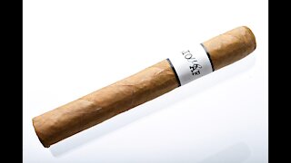 Emilio AF Suave Toro Cigar Review