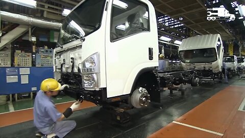 The process of making ISUZU trucks by Japanese factories