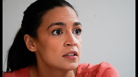Alexandria Ocasio-Cortez's Dem Primary Opponent Slams Her As Bad for Business in NY