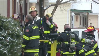 Green Bay Metro Fire Department puts out house fire on Green Bay's west side