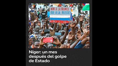 Mitin multitudinario en un estadio de Niamey a favor del golpe militar en Níger