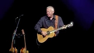 Tommy Emmanuel homage to Chet Atkins!