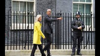 Obama Spotted In United Kingdom Hours After Rumors Of ‘Rivalry’ Between Him And Biden