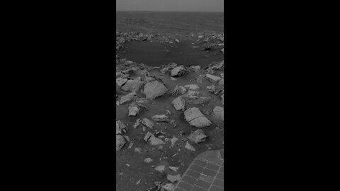 Som ET - 78 - Mars - Opportunity Sol 2594 - Opportunity Beside a Small, Young Crater