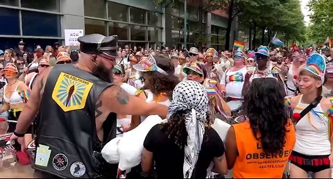 Pro Palestine protestors have BLOCKED the Philly Pride Parade.