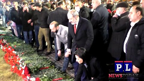 Armenia PM Pashinyan Lays Flowers At place where 10 Protesters were killed in 2008