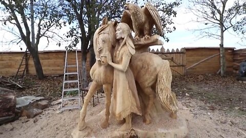 AMAZING CHAINSAW wood carving