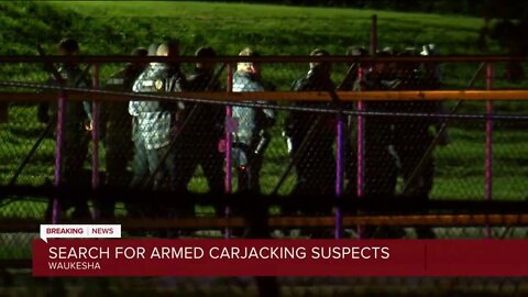 Waukesha residents asked to shelter in place after armed carjacking suspects flee on foot