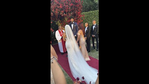Anthony Davis tied the knot with his partner Marlen P.