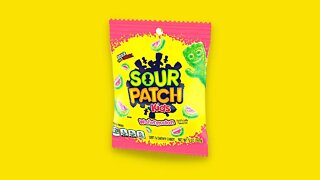 Trying Watermelon Sour Patch Kids!