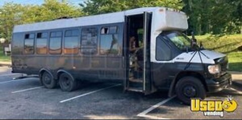 Used 1993 Ford E-350 Diesel Conversion Bus / Mobile Home Bus for Sale in Maine