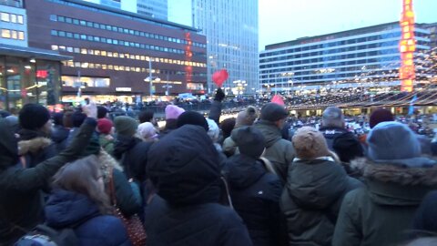DEMONSTRATION MOT VACCINPASS (STOCKHOLM 22 JANUARI 2022)