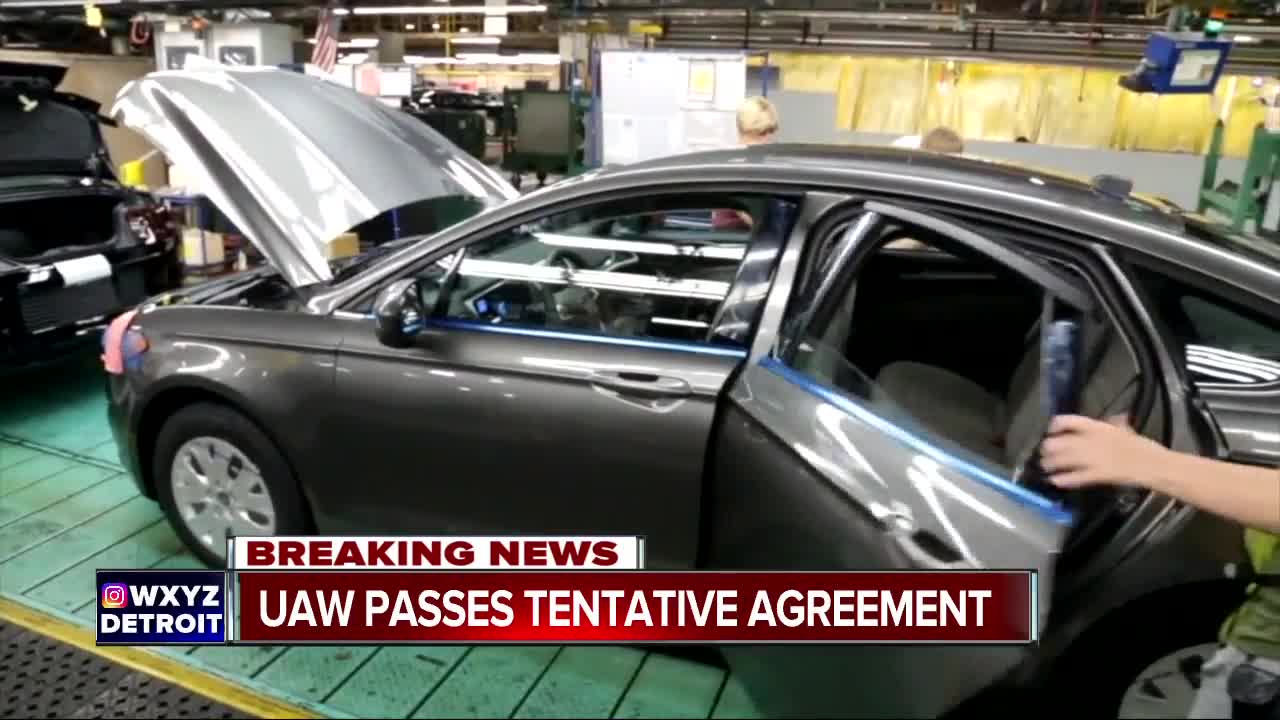 UAW passes tentative agreement