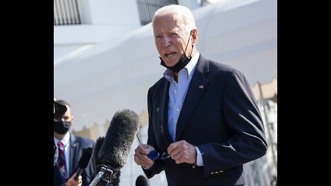 WH Must Keep Biden From Doing Things 'Just Plain Bonkers'