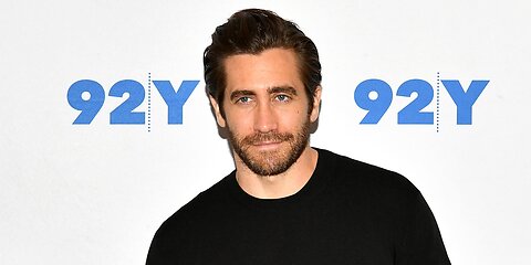 Slideshow tribute to Jake Gyllenhaal.