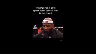 Fighter praises Jesus “What’s wrong with you America?”