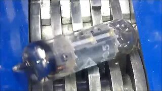 Shredding Vacuum tube, they do sound better than transistors.