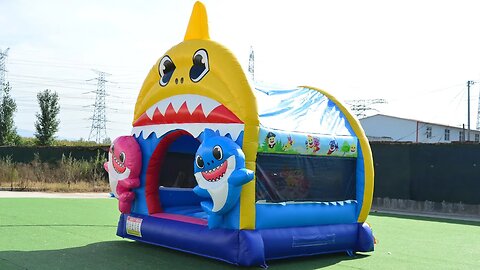 Cute Shark Bounce House #inflatablefactory #inflatable #bouncer #inflatablesupplier #catle #jumping