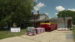 Local veteran gets a new roof