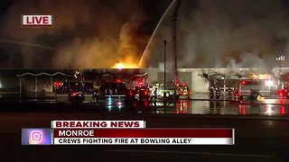 Crews battle large fire at Nortel Lanes in Monroe