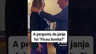 COM JANJA A PIADA E A VERGONHA ESTÃO GARANTIDAS.