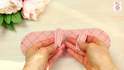 DIY LOVELY POUCH BAG // Zipper Purse Bag Tutorial PU Lather Design