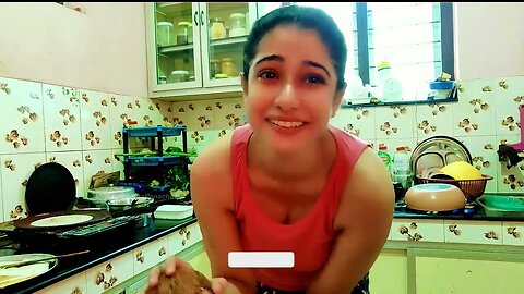 Ye Nariyal टूटता hi nahi 😓😓😓 हिंदी भाषा | Meena ke Daily Vlogs #HindiVlogs #dailyvlogsindia #Meena
