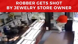 Chicago: Robber gets shot by jewelry store owner