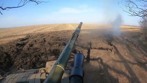 Crews of T-80 tanks of the Western Military District provide fire support to motorized rifle units