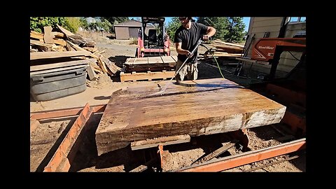 Milling an Incredible Figured English Walnut Log into Slabs