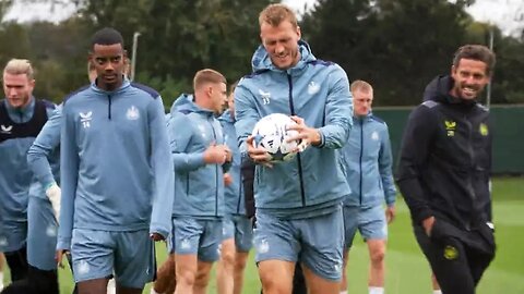 'I normally buy these from SPORTS DIRECT' | Newcastle train ahead of AC Milan Champions League clash