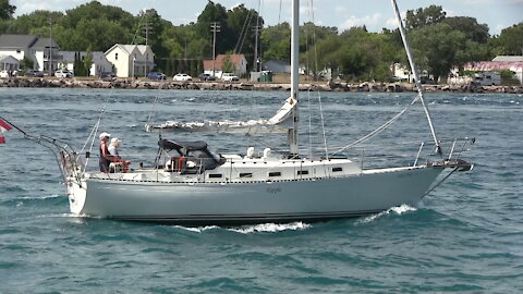 Ripple Sail Boat Light Cruise Up To Lake Huron