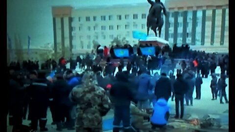 Al menos 18 muertos y centenares de heridos durante las protestas violentas en Kazajistán