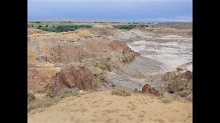 Devil's Kitchen: Wyoming's Badlands