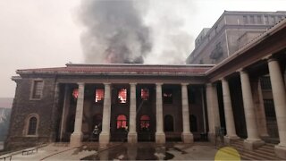 UCT suspends academics following Rhodes Memorial blaze (1)