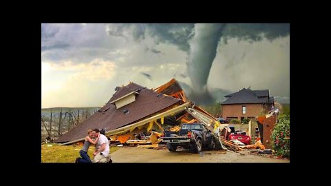 100 houses damaged, 1,000 residents missing, strong tornado in Shangqiu, China