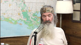 Phil Is a Census Taker's Nightmare, Jase Is Facially Profiled & Don't Make Texas a Hellhole | Ep 159