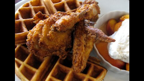 Man Robs Store Who Enforce Masks for Chicken and Waffles