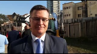 Durban finally starts demolishing inner city eyesores in restoration bid (VNT)