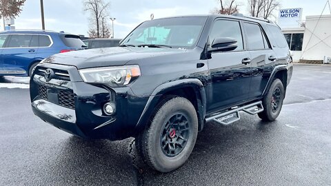 2022 Toyota 4Runner SR5 Premium Walk Around