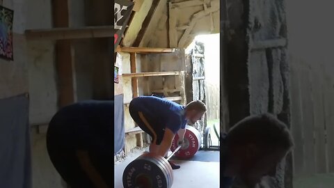 205 kg / 452 lb - Snatch Grip Stiff Leg Deadlift