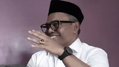 Pilih Pancasila atau Alqur'an? Cak Islah : Gak Masuk akal