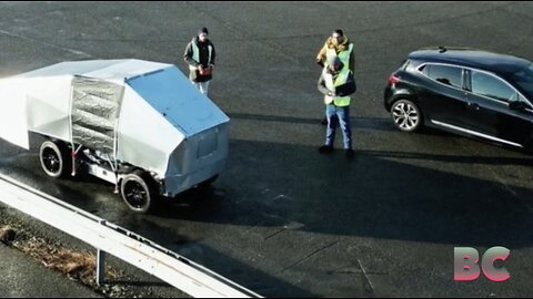 UK Council deploys alien truck-like world’s first pothole-fixing robot