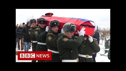 Russians grieve soldiers killed in Ukraine - BBC News