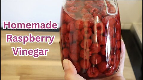 Delicious Homemade Raspberry Vinegar Recipe!