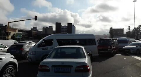 SOUTH AFRICA - Durban - Load shedding Gridlock (Video) (D6x)